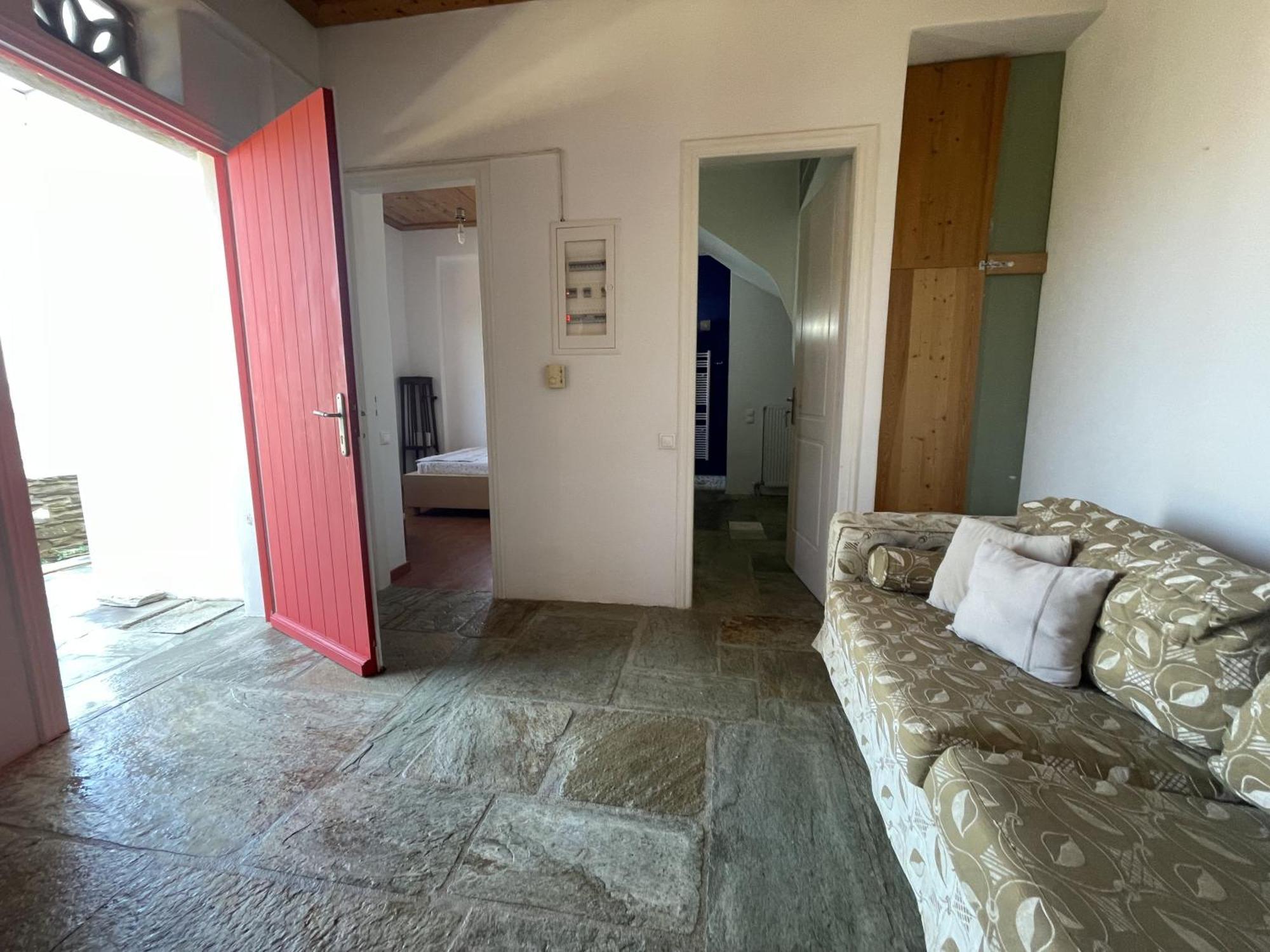 Apartment Arthome1 *